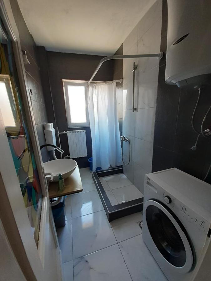 Double M City Center Apartments Скопье Экстерьер фото