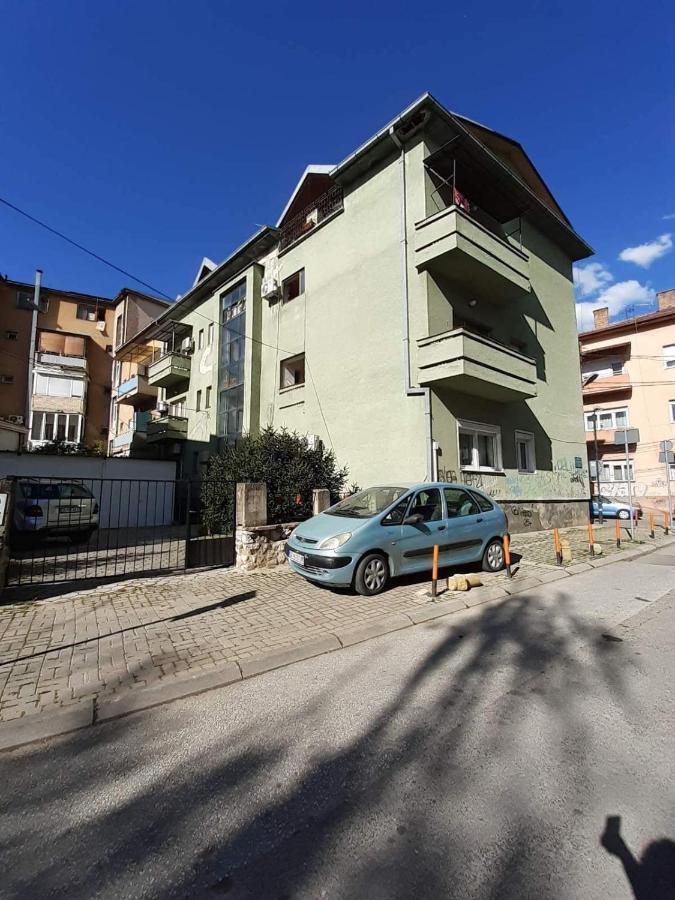 Double M City Center Apartments Скопье Экстерьер фото
