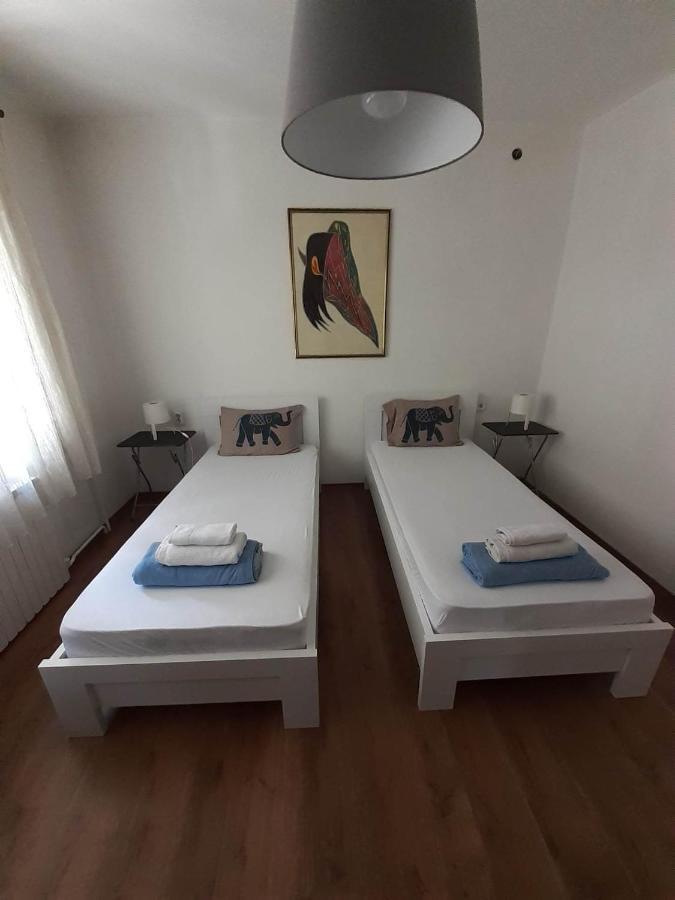 Double M City Center Apartments Скопье Экстерьер фото
