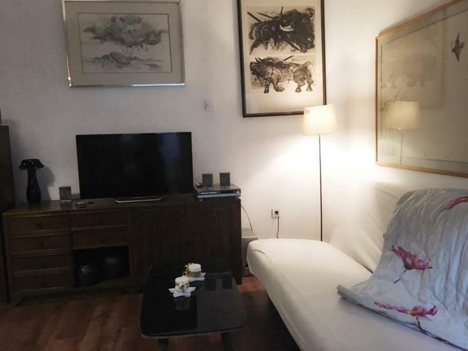Double M City Center Apartments Скопье Экстерьер фото